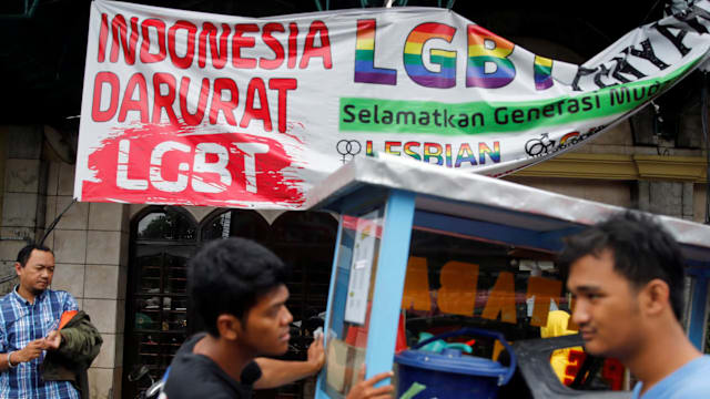 印尼把“LGBTQ文化传播”列为非军事威胁 再掀社会争议