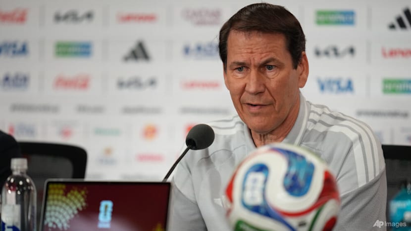 'Everyone' expects Spain to beat us, says Belgium coach 'Everyone' expects Spain to beat us, says Belgium coach
