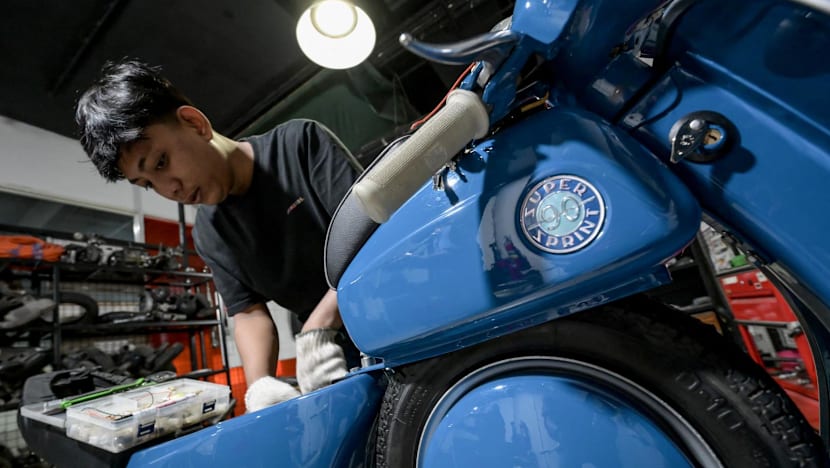 Indonesia’s Prabowo plans electric conversion for 120 million motorcycles, but experts say challenges abound