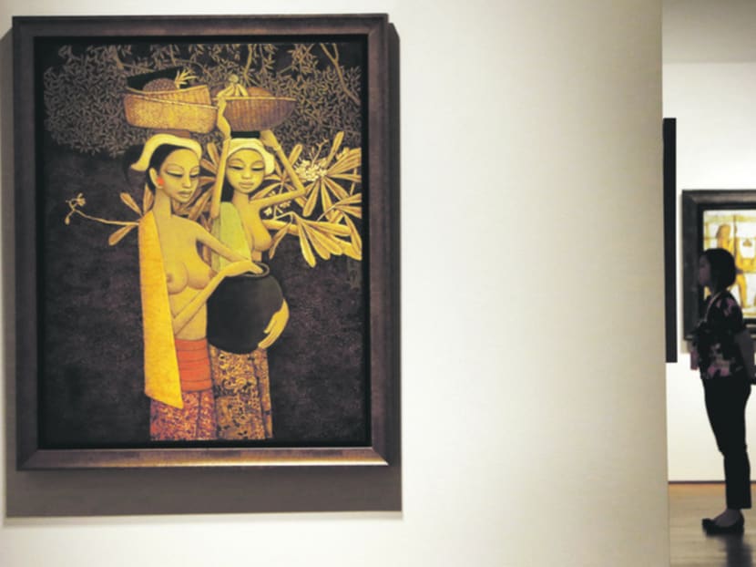 Art works at Gallery 1 of the National Gallery Singapore, also known as The DBS Singapore Gallery. The inaugral long-term exhibition is titled "Siapa Nama Kamu?" ("What is Your Name?" in Malay) where visitors can view about 400 key artworks. Located in the City Hall Building, the gallery will open its doors to the public on 24 November 2015.