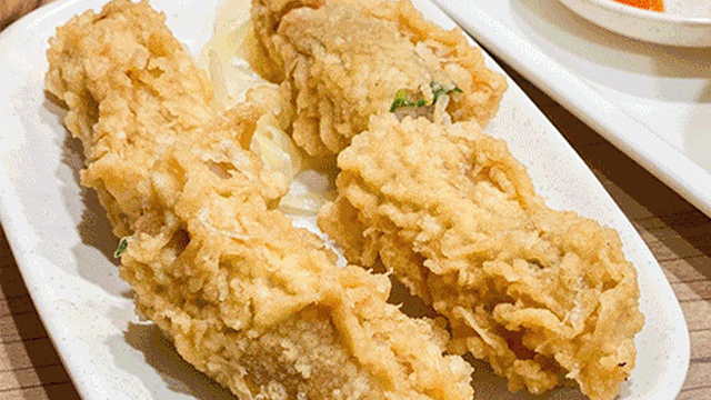 $4螃蟹粥、$3.20鱼皮汤、$1.70蚵嗲……台南安平老街8家必尝平民美食