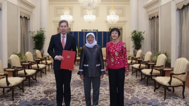 前交通部长吕德耀受委担任新加坡驻美国大使