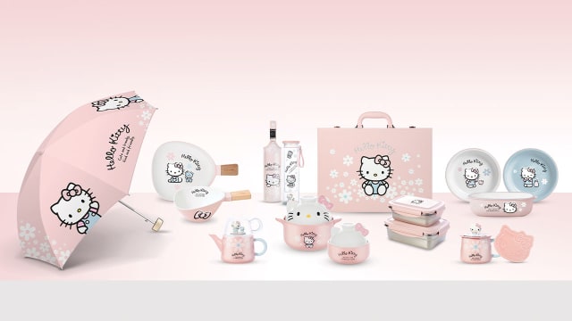 #sgdeals Hello Kitty粉丝看过来！超萌餐具收集起来！
