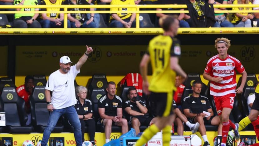 Dortmund's Guirassy nets twice in win over Union to extend scoring run Dortmund's Guirassy nets twice in win over Union to extend scoring run