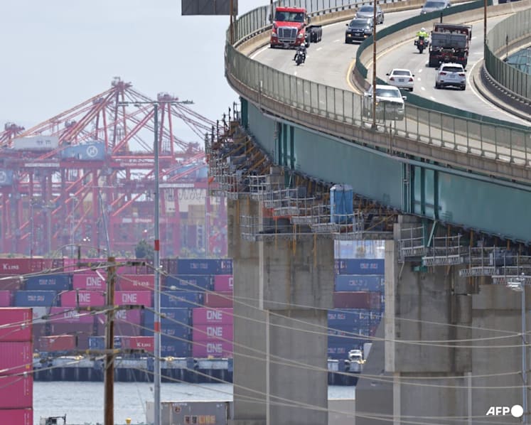 Commentary: Is the economy invulnerable or are we just lucky?