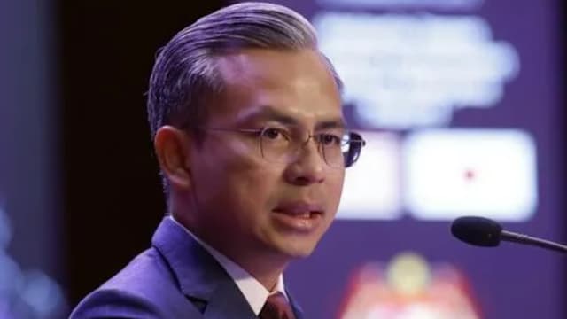 马国召见社媒平台 落实网络安全法禁16岁以下开账户