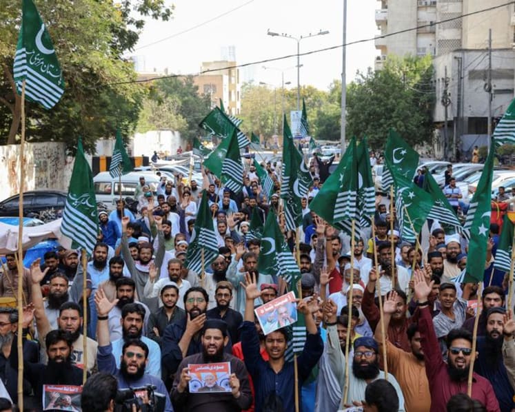 Tribunal says India cannot withdraw from water treaty with Pakistan Tribunal says India cannot withdraw from water treaty with Pakistan