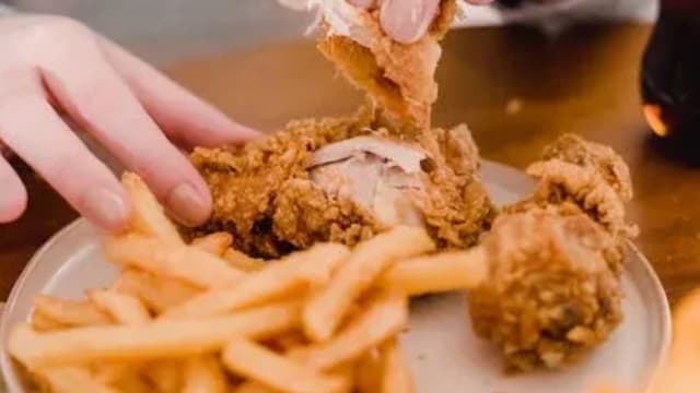 吃炸食减油脂　3种饮料不可缺