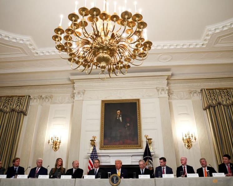 Crypto blitzes midterms with $176 million to support allies as it prepares for post-Trump era