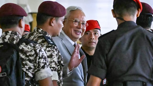 纳吉传狱中继续自我增值 攻读经济学博士学位