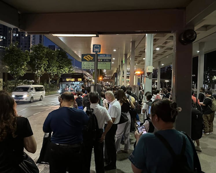 Downtown Line train services resume after 1-hour disruption between Bukit Panjang and Beauty World
