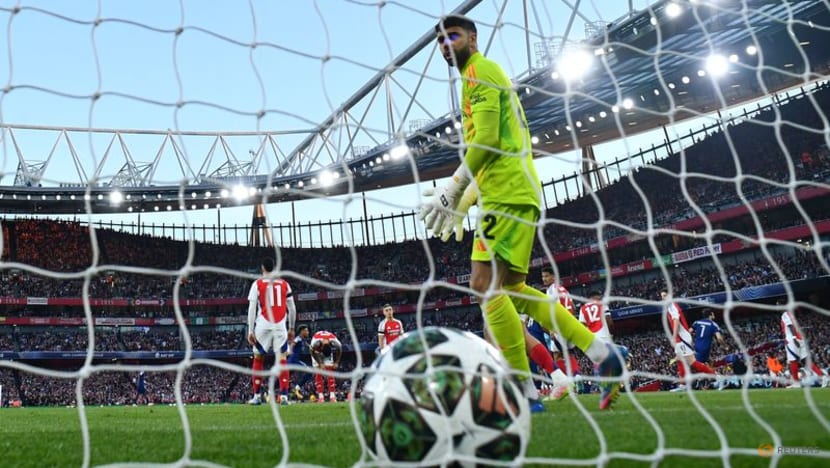 Advantage PSG as Dembele seals narrow win at Arsenal