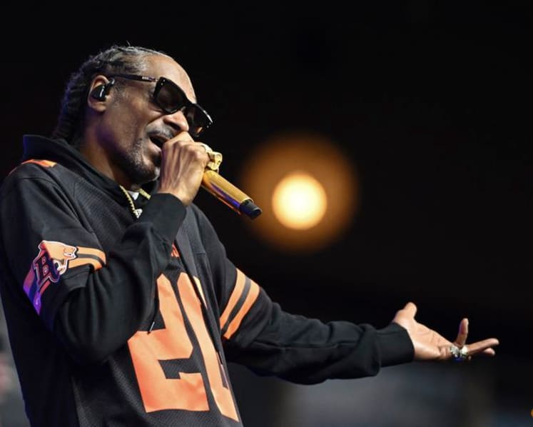 US rapper Snoop Dogg tells Celtic to 'bring Ange back' 