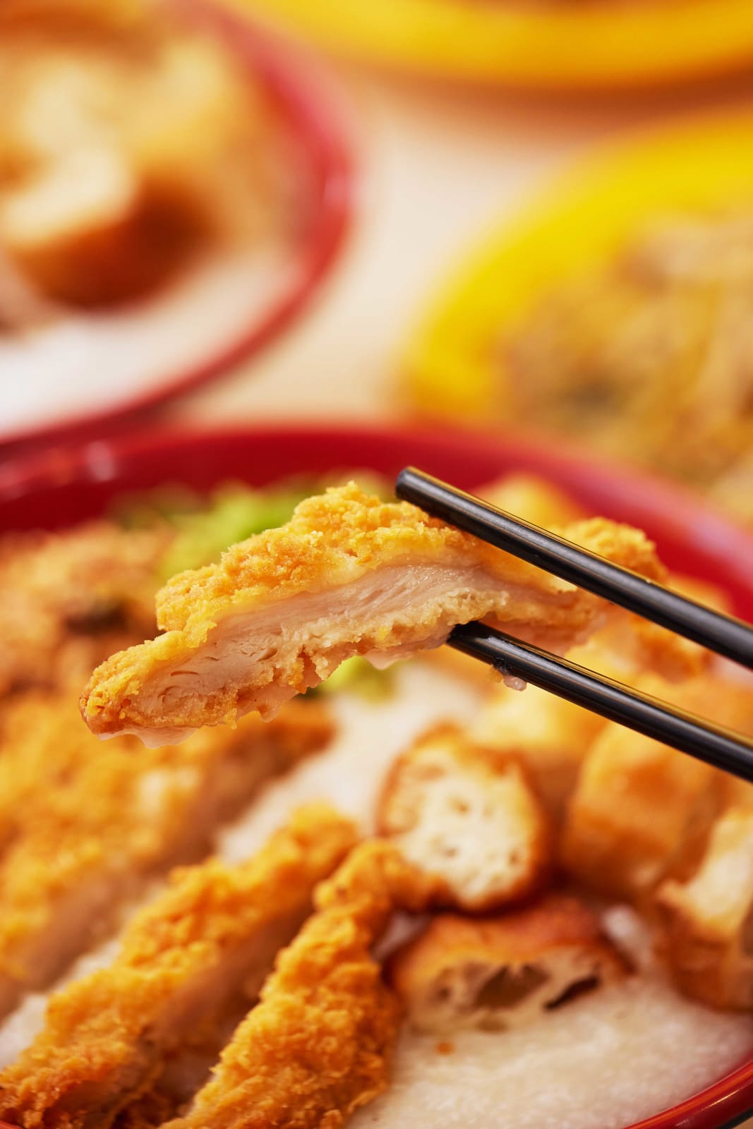 Tasty Chicken Cutlet Collagen Congee At Hawker Stall Opened By Pals To ...