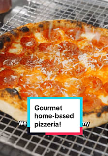 Intrigued by home-based pizzerias? Most offer only takeaways, but you can dine in at this 5-room Yishun HDB flat, where couple David and Sheralyn whip up gourmet pizzas from scratch served fresh to the table! #8dayseattrending #homebasedbusiness #pizza #tiktoksg