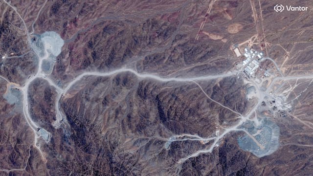 美国恫言打击伊朗镐山地下核设施