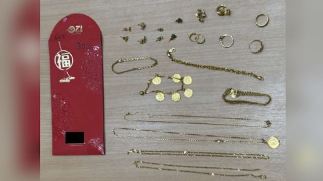 再有两名马国人 因涉诈骗案被捕