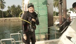 Our waters aren’t ‘boring’: Meet the disabled diver who photographs Singapore’s sea critters