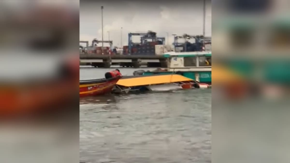 3-year-old boy among 3 dead after boat capsizes off Port Klang, search ongoing for his missing parents