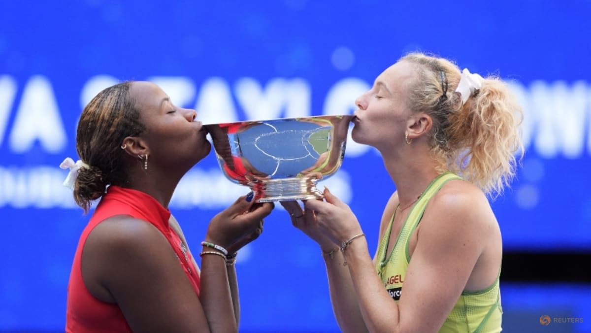 Siniakova and Townsend complete team career Grand Slam at US Open
