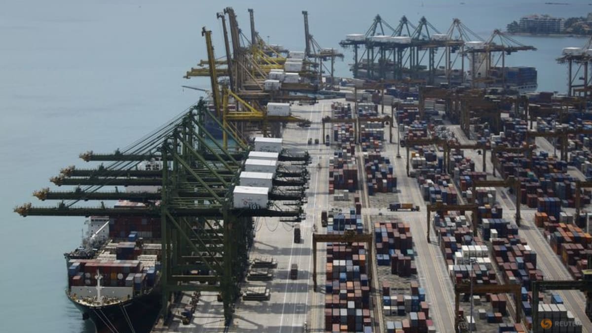Singapore's key exports rise 5.4% in March, with growth slowing from previous month - Channel News Asia (Picture 1)