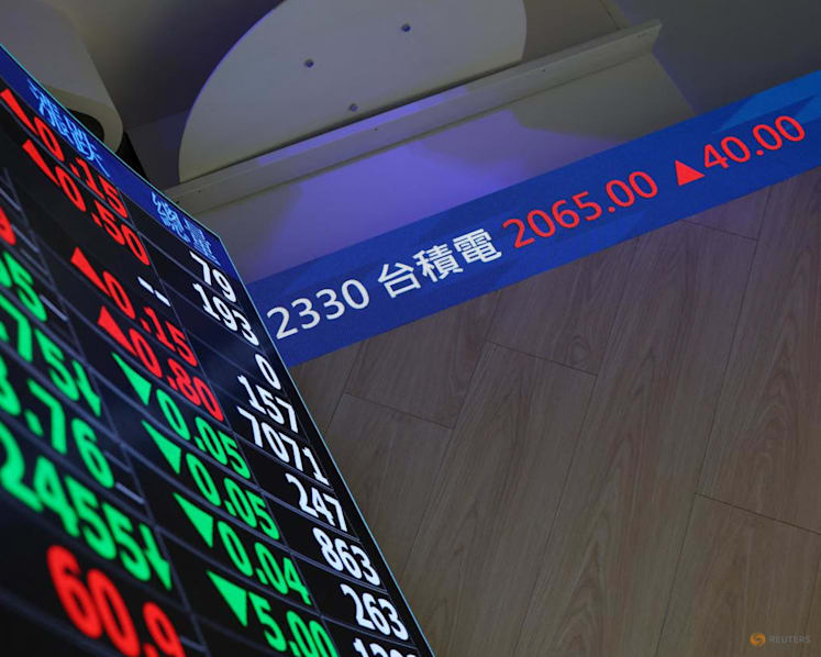 Asian stocks mixed as investors weigh Mideast ceasefire doubts, fallout worries