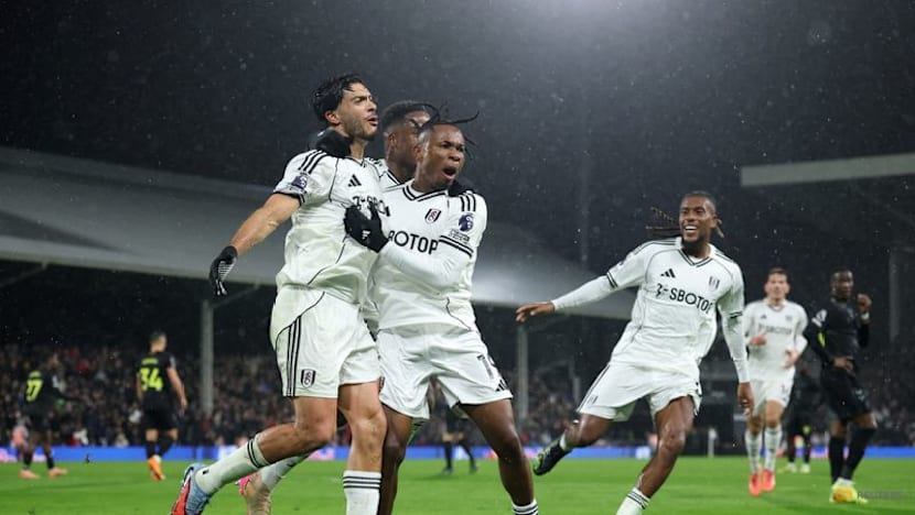 Sunderland floored by Jimenez's late strike for Fulham