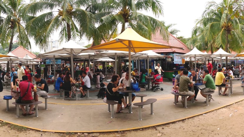 Pilot project to use hawker centre food waste to generate electricity, produce fertiliser Pilot project to use hawker centre food waste to generate electricity, produce fertiliser