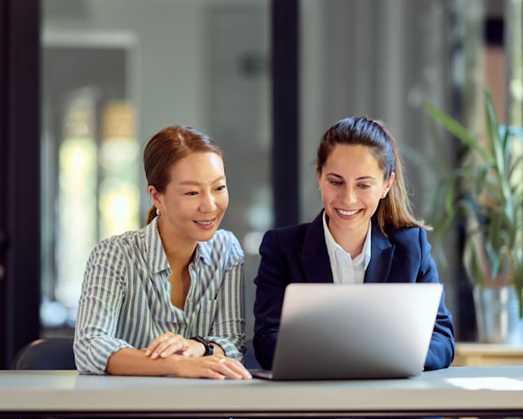 How women can work better with their financial adviser – and red flags to look out for