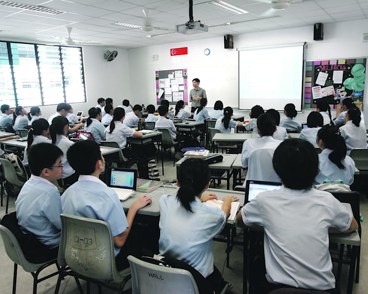 Teachers exempted from internet access ban, but not MOE HQ