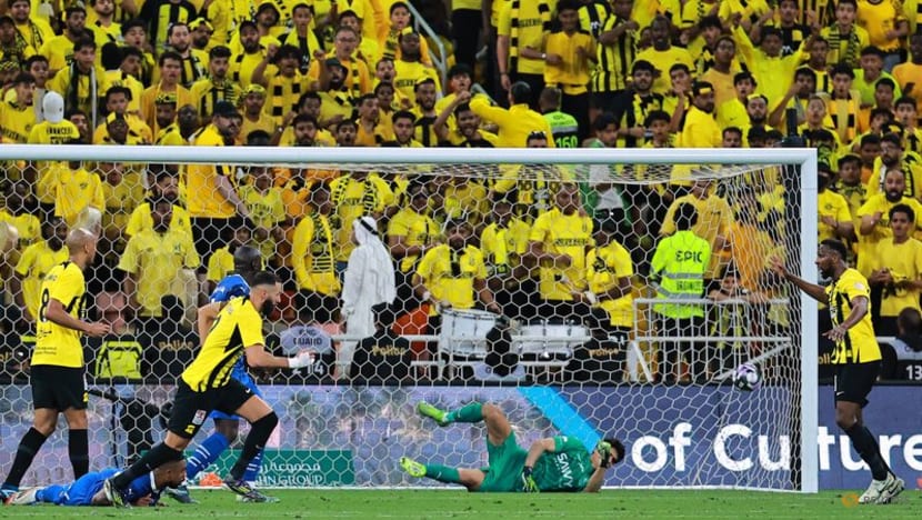 Benzema helps Ittihad secure 4-1 thrashing over title rivals Al-Hilal Benzema helps Ittihad secure 4-1 thrashing over title rivals Al-Hilal