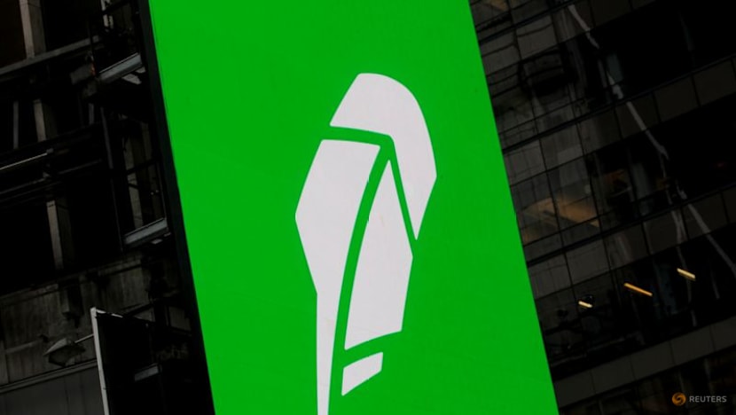 US mulls tapping Robinhood for 'Trump accounts' for kids, Bloomberg News reports