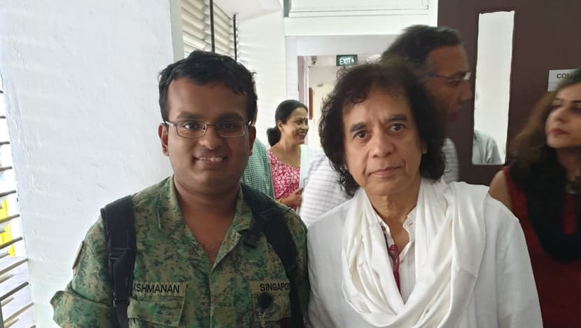 "தபேலா என்றால் அது ஸாகீர் ஹுசேன் தான்...இது பேரிழப்பு" "தபேலா என்றால் அது ஸாகீர் ஹுசேன் தான்...இது பேரிழப்பு"