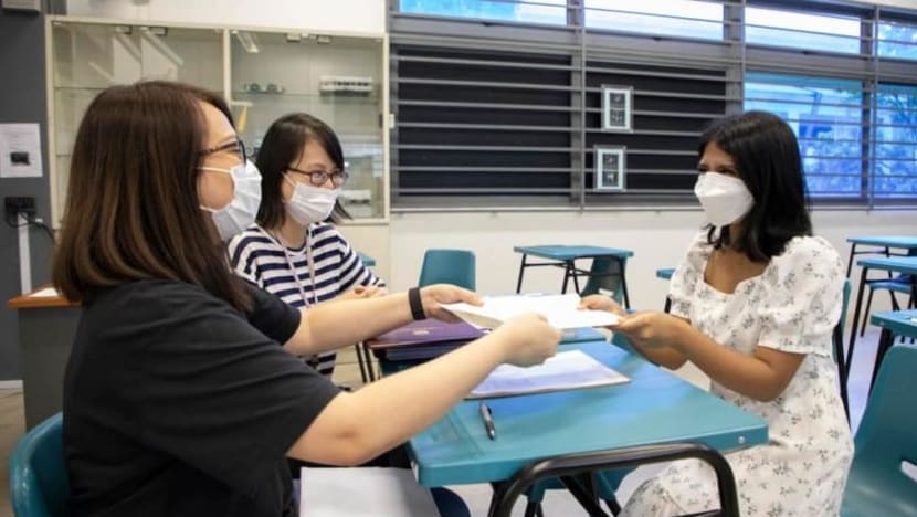 Keputusan GCE A: 93.5% lulus sekurang-kurangnya 3 subjek H2