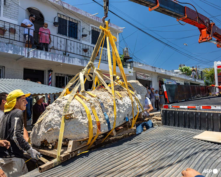 Nearly 3,000-year-old human remains unearthed in El Salvador Nearly 3,000-year-old human remains unearthed in El Salvador
