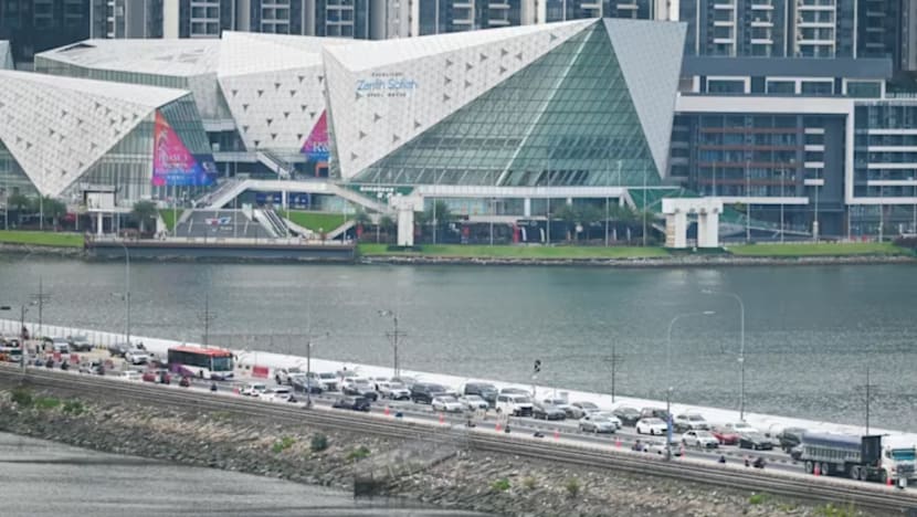Pusat pemeriksaan Woodlands, Tuas dijangka sesak sempena cuti panjang Hari Kebangsaan