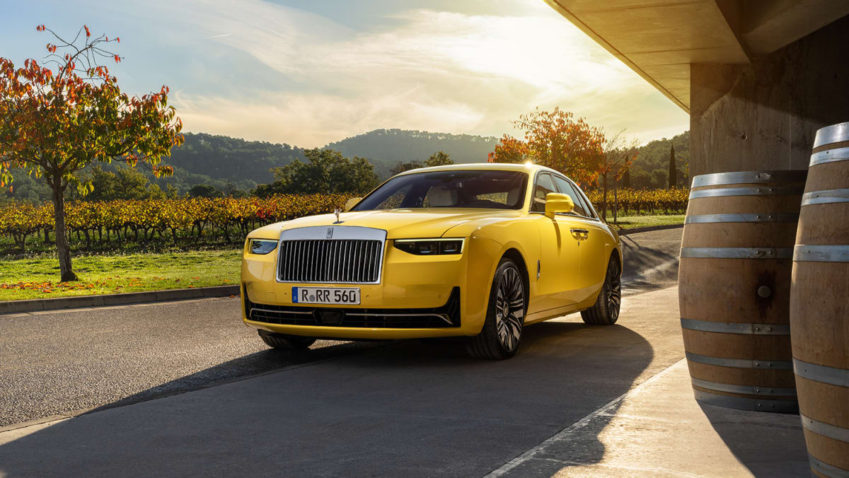 A drive through Provence in the new Rolls-Royce Ghost Series II A drive through Provence in the new Rolls-Royce Ghost Series II