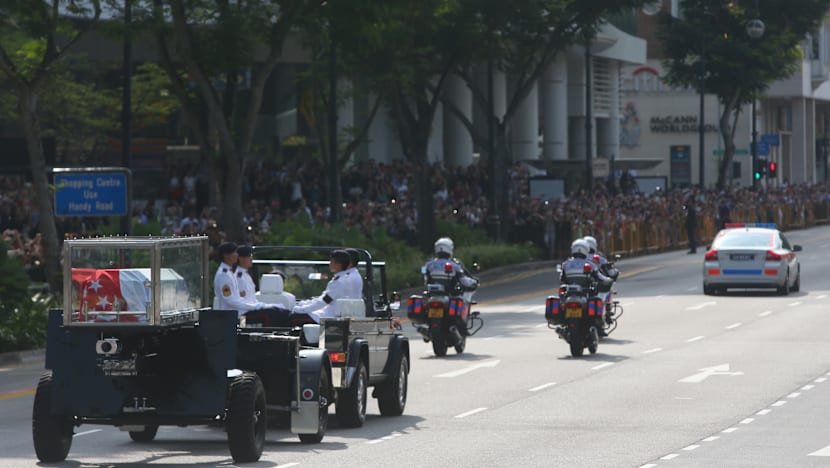 Loyal staff give Mr Lee Kuan Yew final send-off