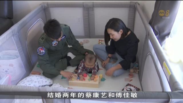 我国400名空军驻扎美国分遣队 当中约210个有眷属陪同