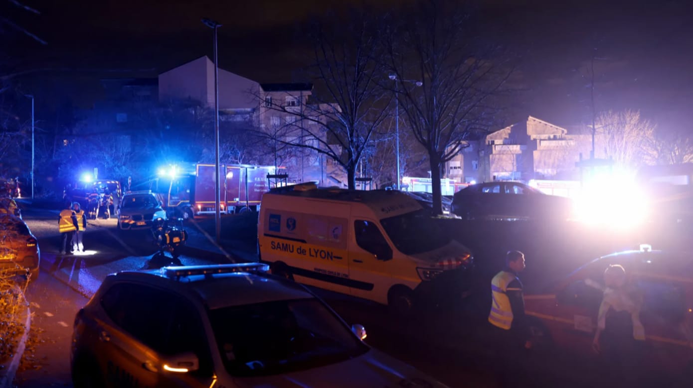 法公寓骇人煤气爆炸 两幼童亡多人伤