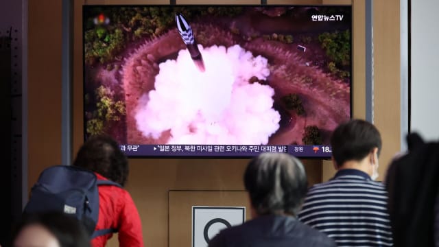 韩国将朝鲜试射军事侦察卫星 定性为“远程弹道导弹挑衅”