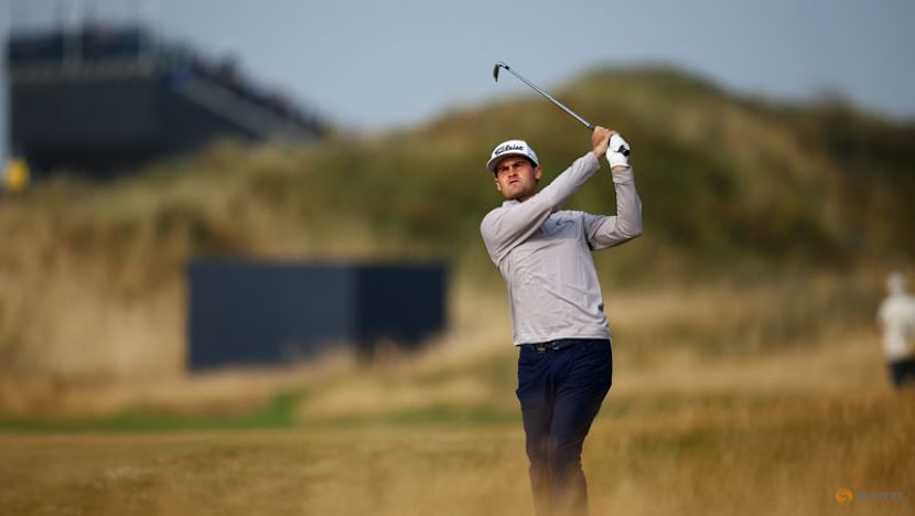Australian Herbert moves top of Open leaderboard with birdie blitz