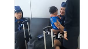 மனதை வென்ற 'நீல நிற' தேவதைகள்!