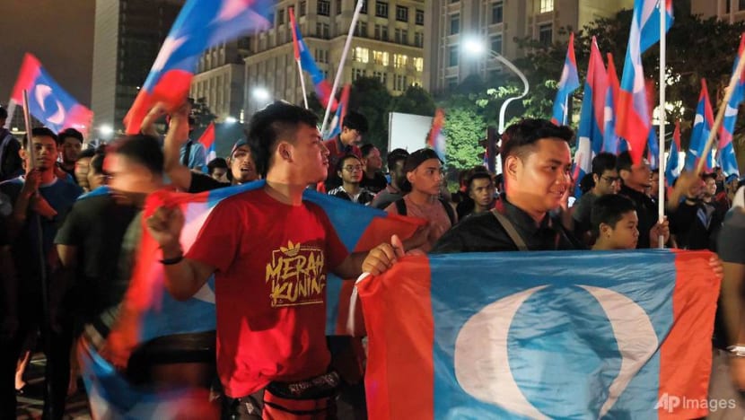 Commentary: Malaysia's lowering of the voting age and the huge forces fueling the change Commentary: Malaysia's lowering of the voting age and the huge forces fueling the change