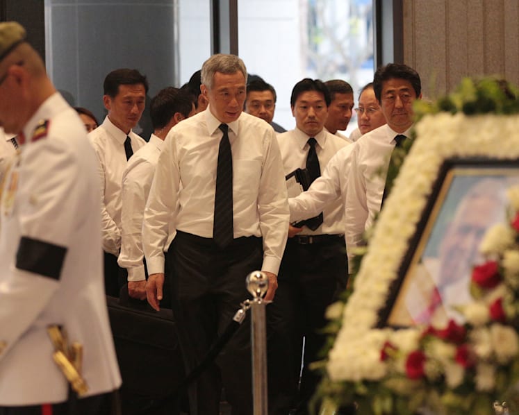 Young and old bid goodbye to S R Nathan