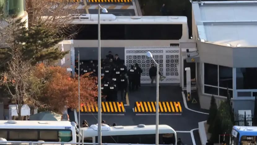 Penyiasat Korea Selatan gugurkan cubaan berkas Presiden Yoon