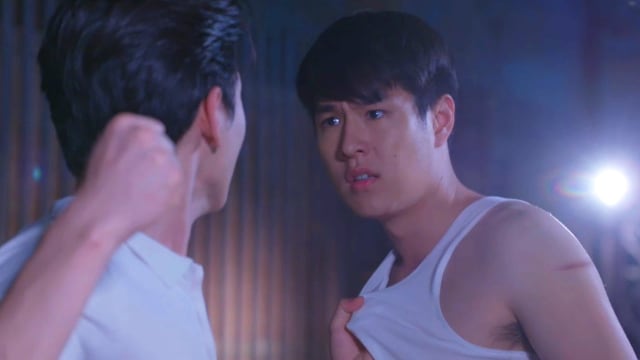 缘定之爱（第19集）：恩芙对殿下下手