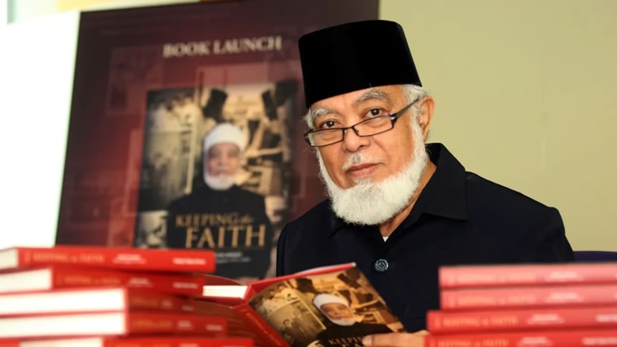 Shaikh Syed Isa Semait, Singapore's longest-serving Mufti, dies at 87