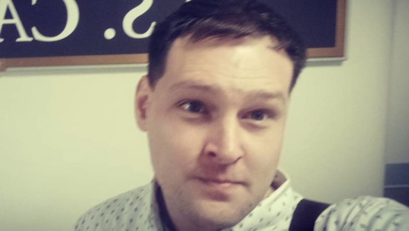 US court orders Mikhy Brochez to 'immediately' return HIV data to Singapore authorities