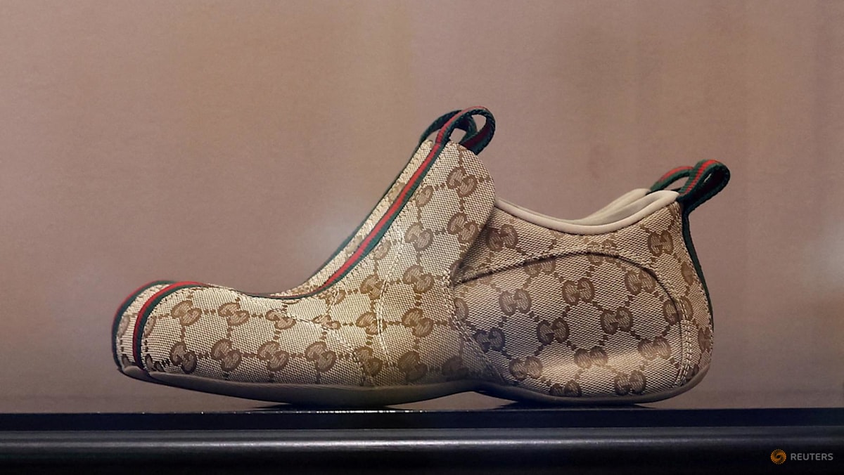 Model sneaker baru Gucci ‘Made in China’, tinggalkan tradisi produksi Italia